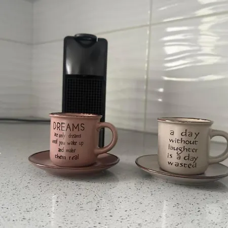 アパート La Vie Royale *